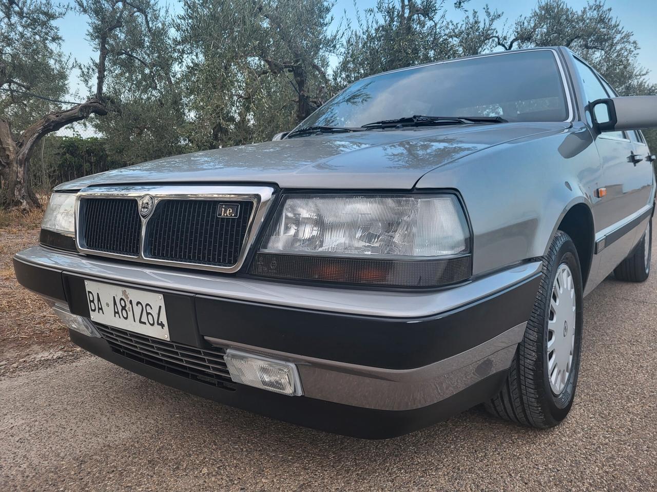 Lancia Thema 2.0 i.e.