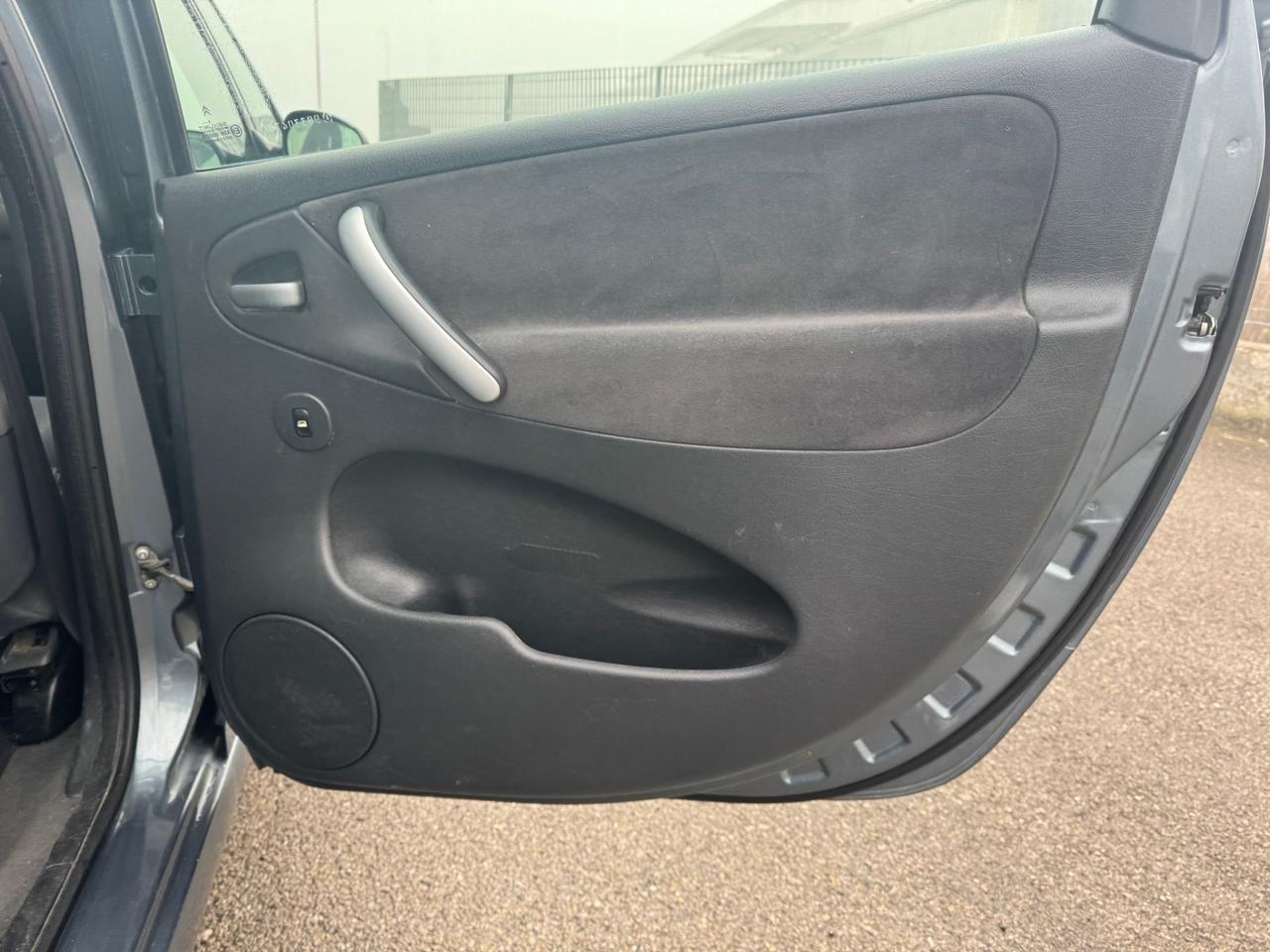 Citroen Xsara Picasso 1.6 16V Elegance. Km 129.000