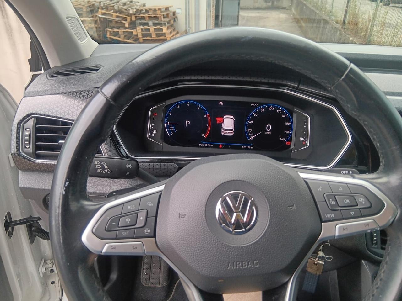 Volkswagen T-Cross 1.0 TSI 115 CV DSG R-line
