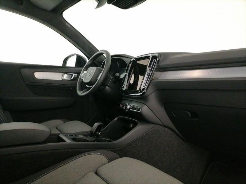 Volvo XC40 2.0 b3 Core auto
