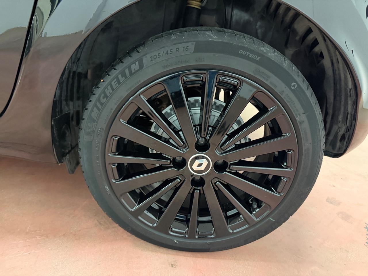 Renault Twingo Electric Urban Night