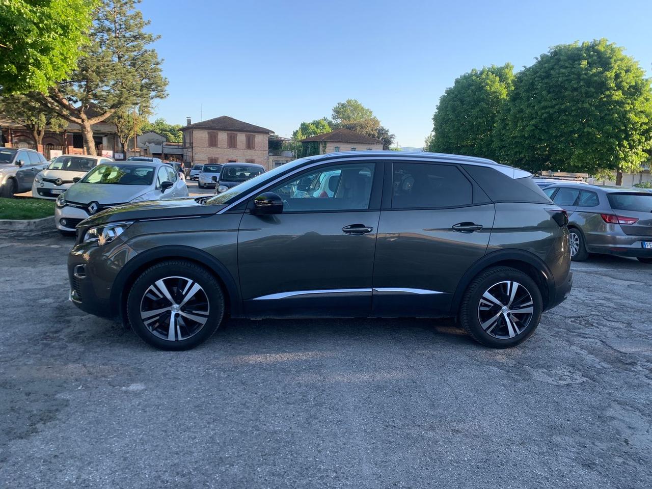 Peugeot 3008 1.5 Blue HDI 130 Allure PACK