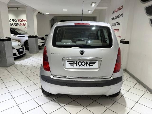 Lancia Musa 1.4 16v Platino Plus