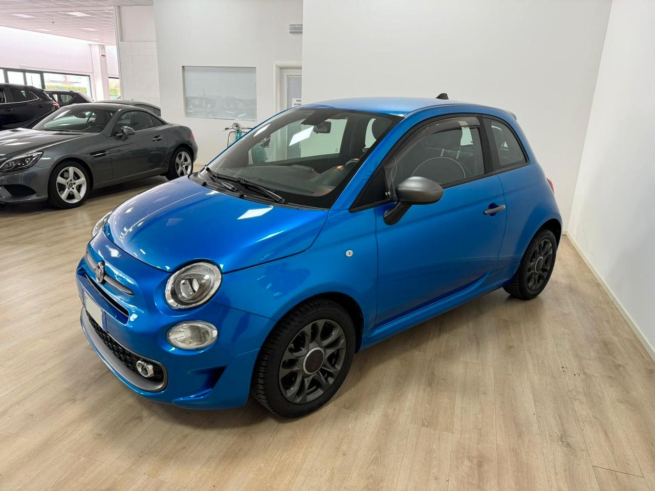 Fiat 500 1.0 Hybrid Lounge **** NEOPATENTATI****