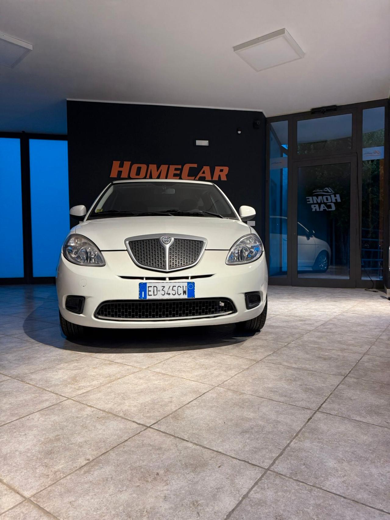 Lancia Ypsilon 1.2 59 CV Elle COME NUOVA