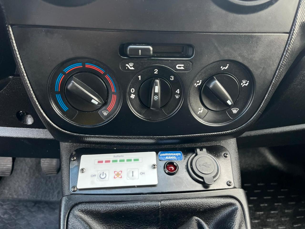 Fiat Fiorino 1.3 MJT 95CV 2016 Attrezzatura completa