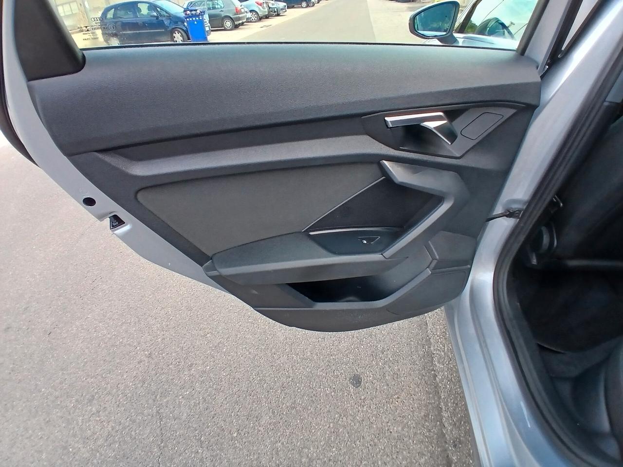 Audi A3 SPB 30 TDI Business Advanced