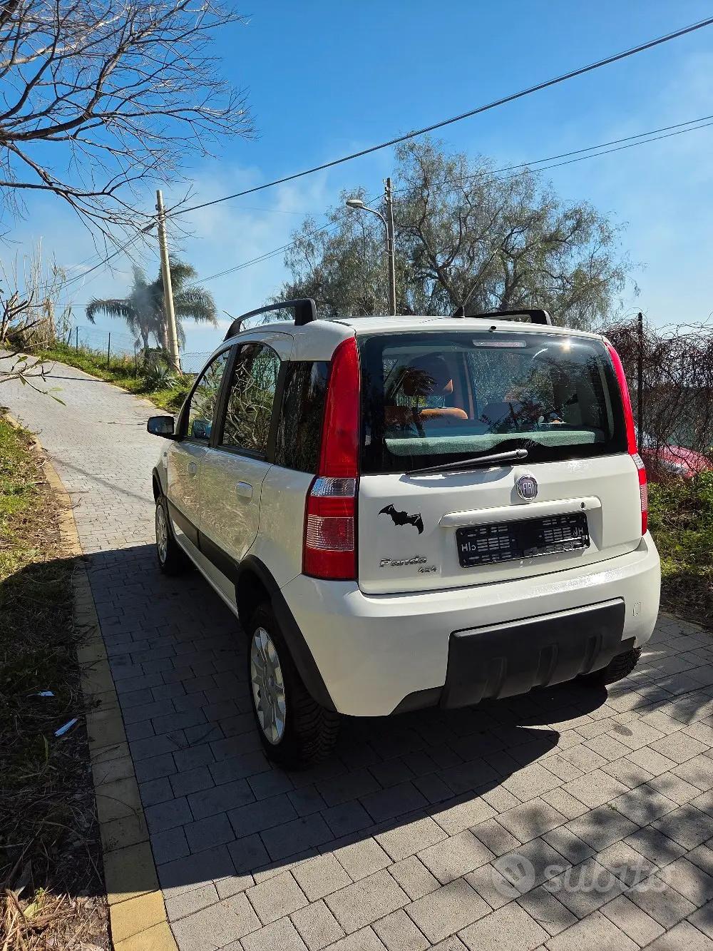 Fiat PANDA 4x4 climbing