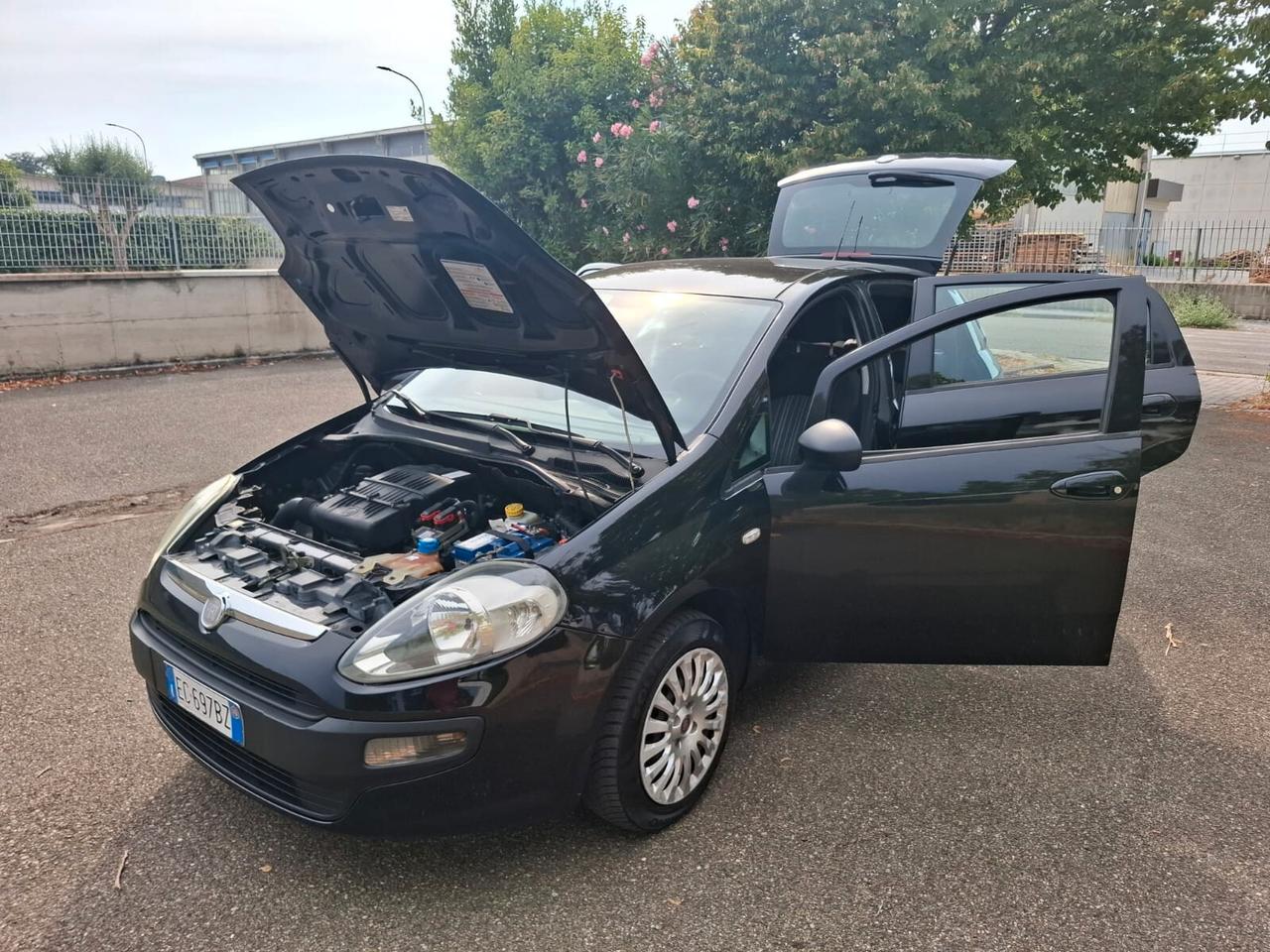 Fiat Punto Evo 1.2 5 porte SOLAMENTE 66.000 KM