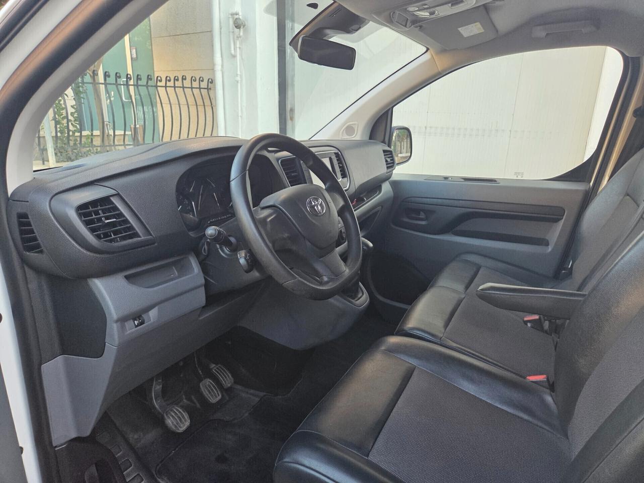 TOYOTA PROACE 2021 L2H1 1.5 120CV