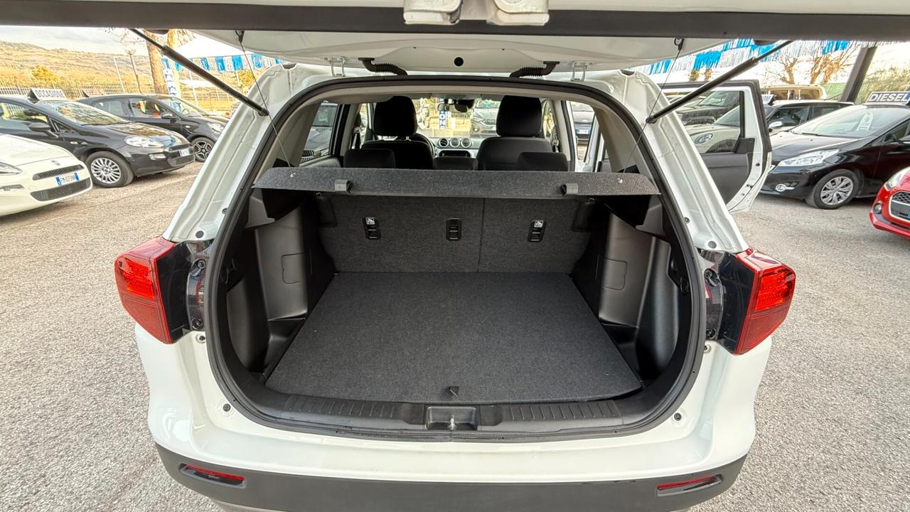 " DA VETRINA " Suzuki Vitara 1.4 Hybrid 4X4 AllGrip