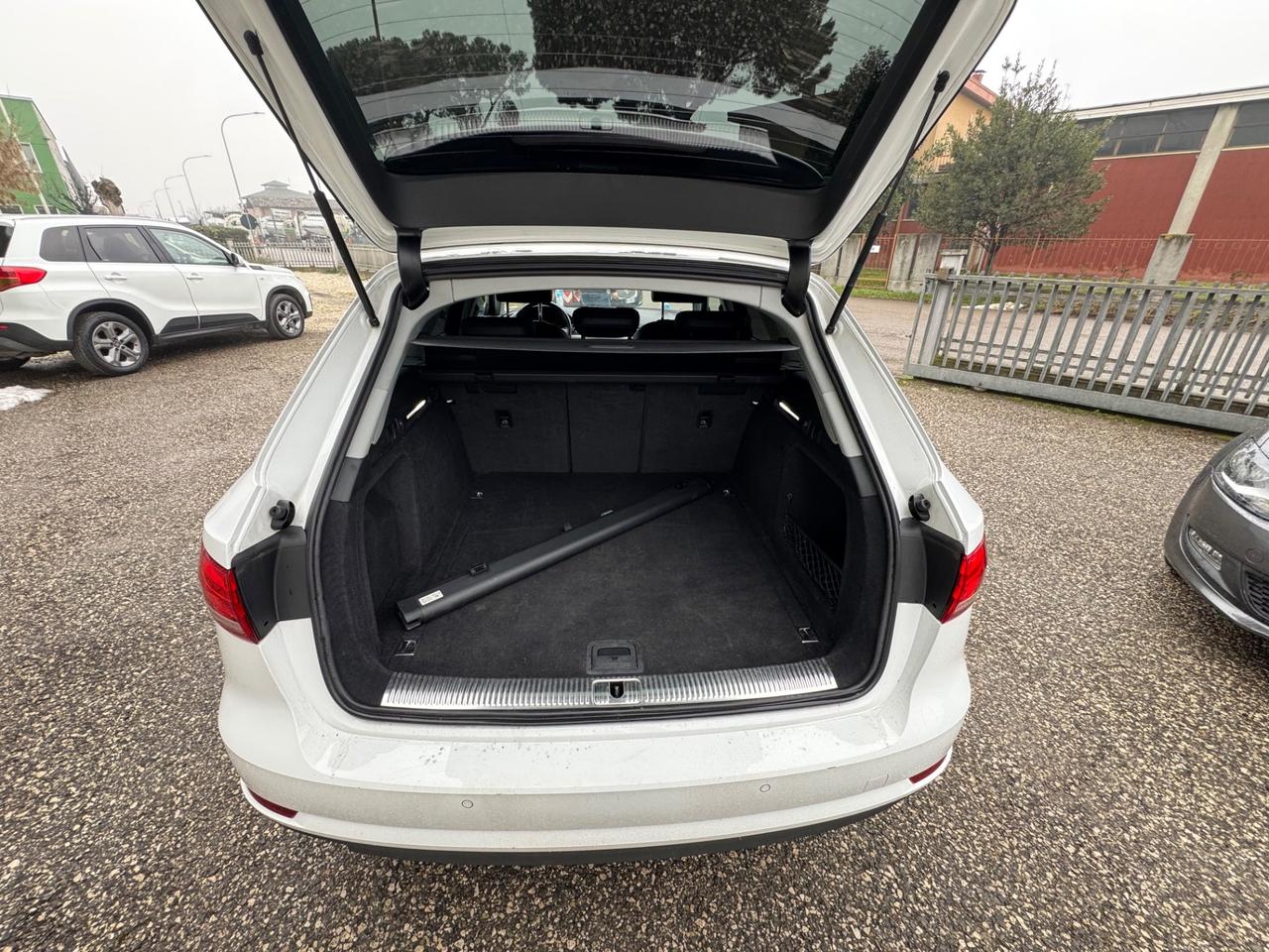 Audi A4 2.0 TDI 150 CV ultra S tronic Business Sport