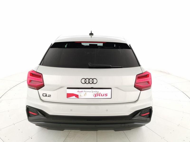 Audi Q2 35 2.0 tdi Identity Black s-tronic