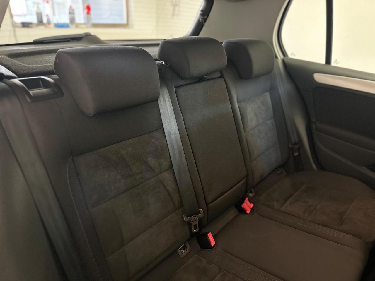 Volkswagen Golf 1.6 TDI DPF 5p. Highline