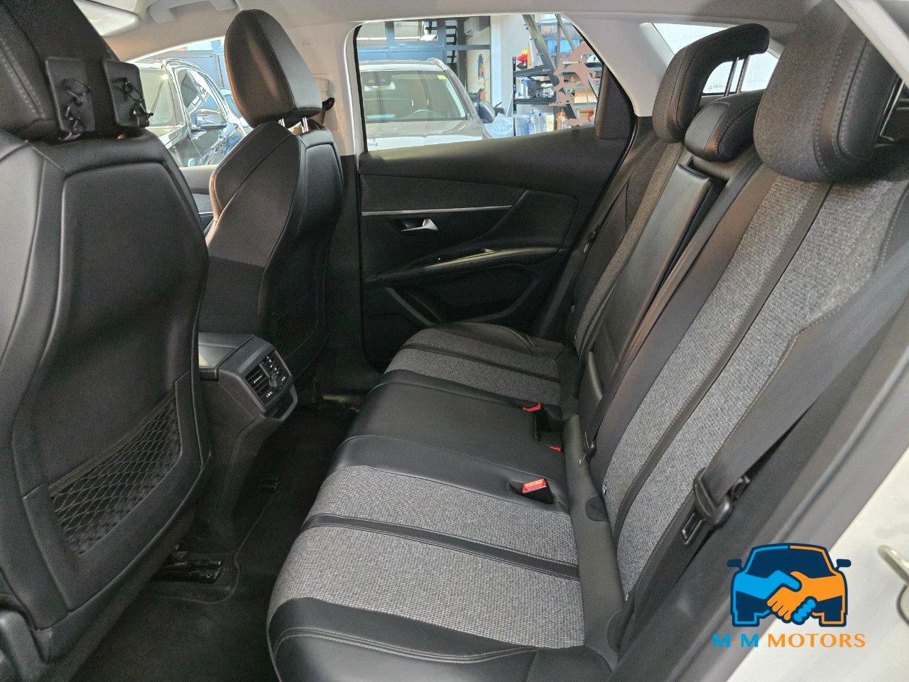 Peugeot 3008 3008 1.2 puretech t Allure s&s 130cv