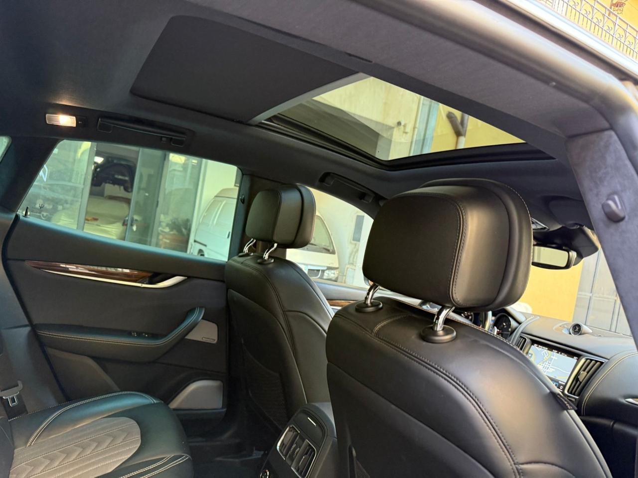 Maserati Levante V6 Diesel 275 CV AWD Granlusso