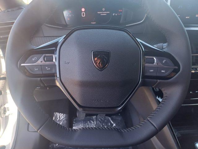 PEUGEOT 2008 1200 PURETECH ALLURE 100CV CARPLAY VETRI SCURI"17