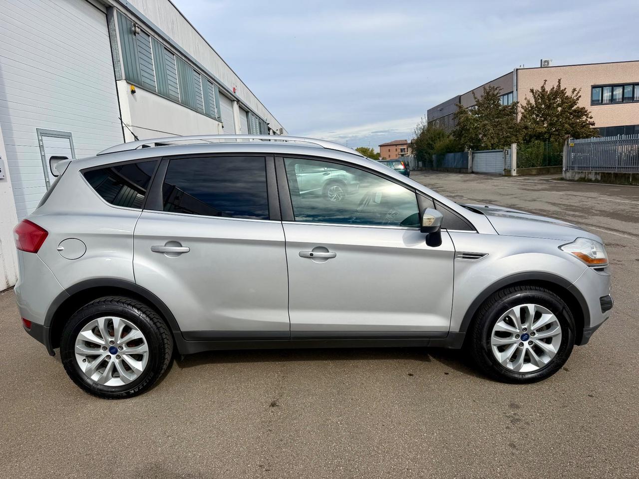 Ford Kuga 2.0d 4WD Titanium 2012 187.000km tagliandata