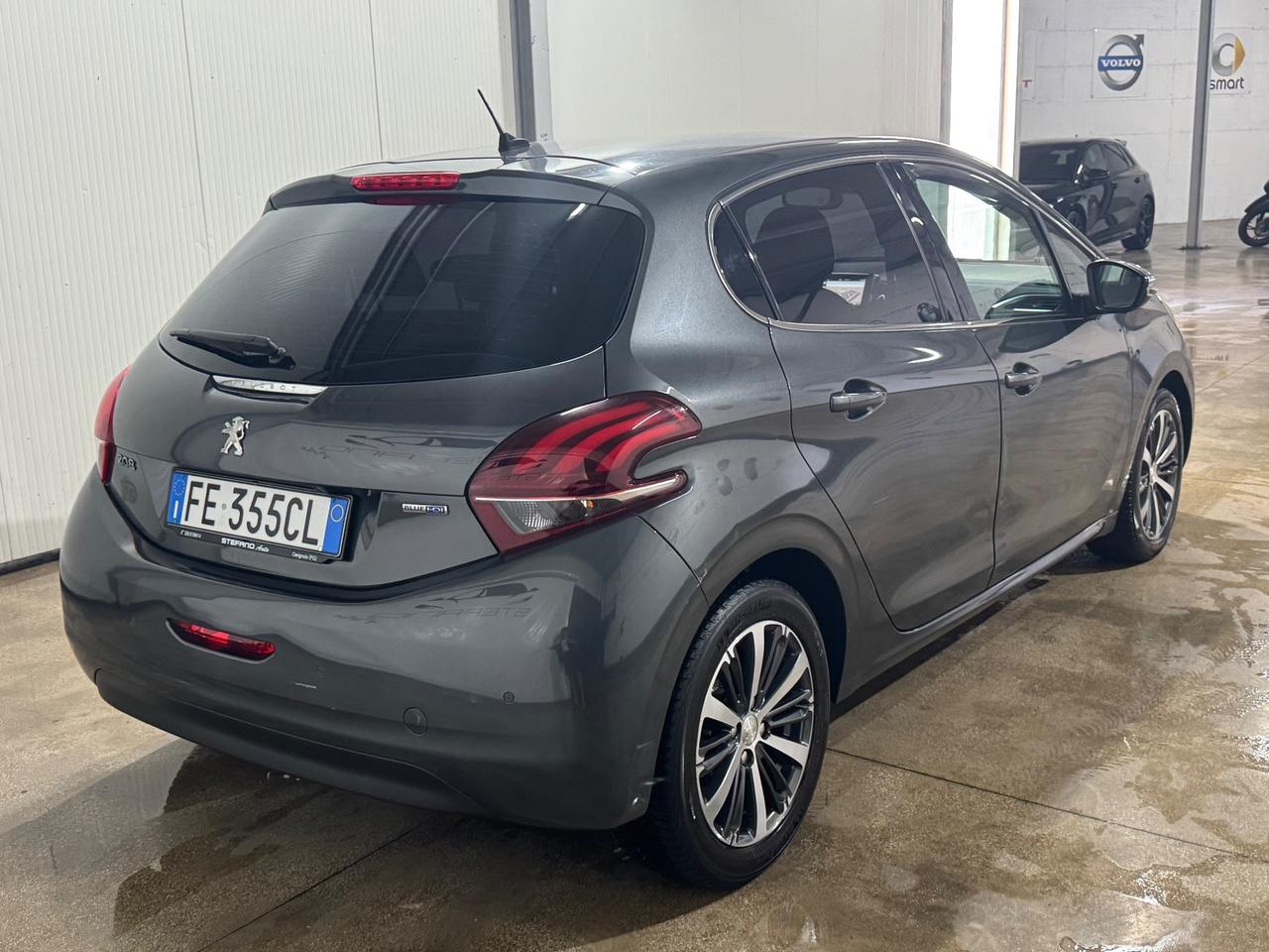 Peugeot 208 BlueHDi 100 5 porte Allure