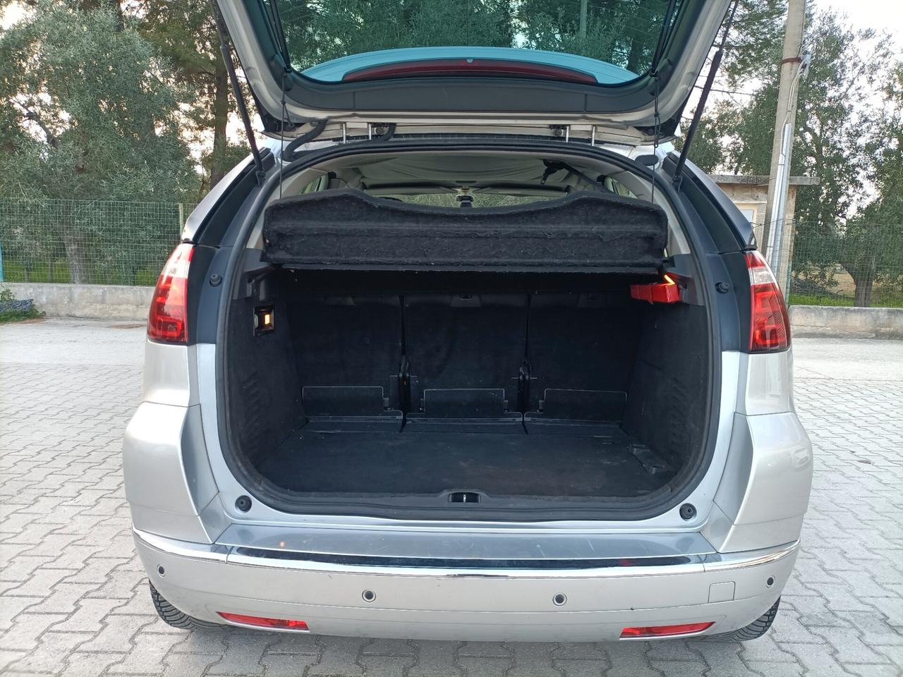 Citroen C4 Picasso 1.6 hdi Exclusive