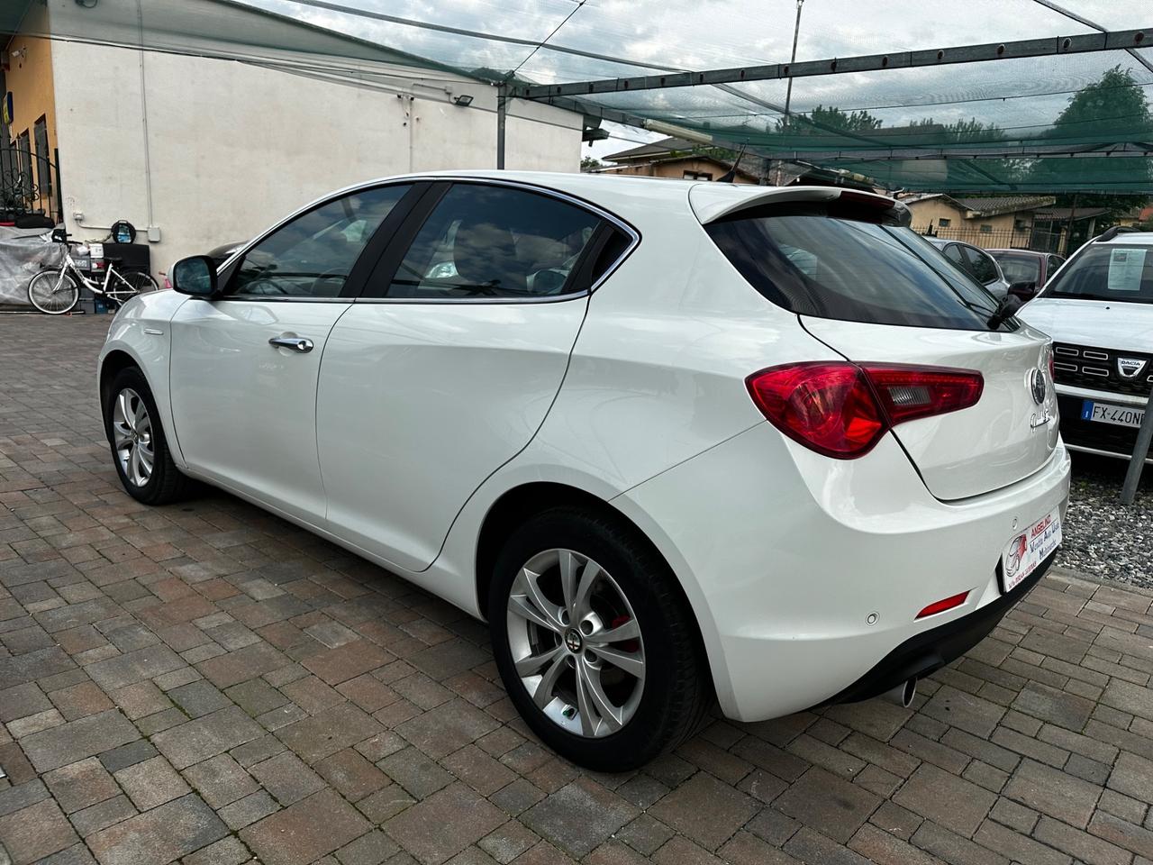 Alfa Romeo Giulietta 2.0 JTDm-2 140 CV Exclusive