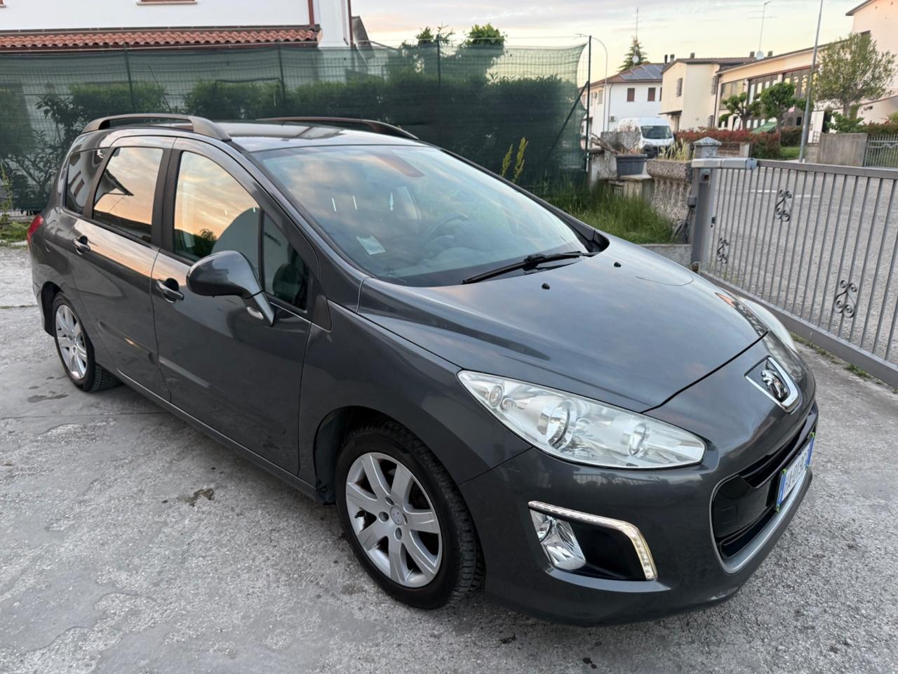 Peugeot 308 1.6 DIESEL START&STOP 2013 NEOPATENTATI