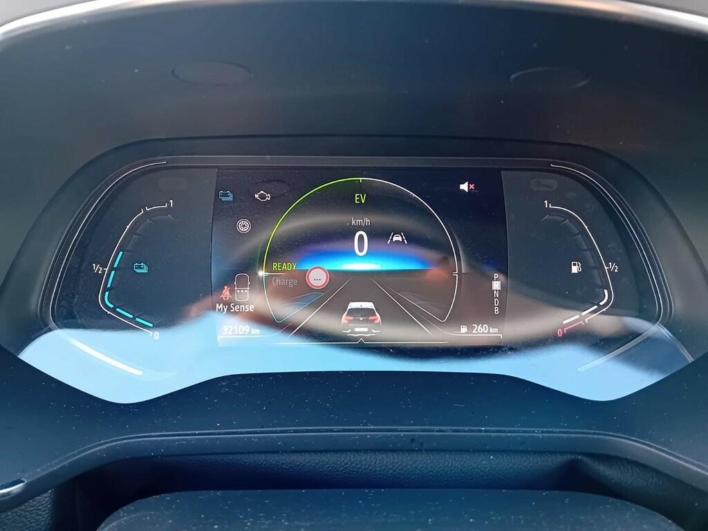 Renault Captur 1.6 Hybrid Intens E-Tech Auto