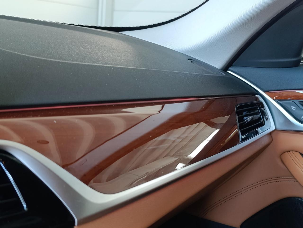 BMW 520 d Touring mhev 48V xdrive Business auto
