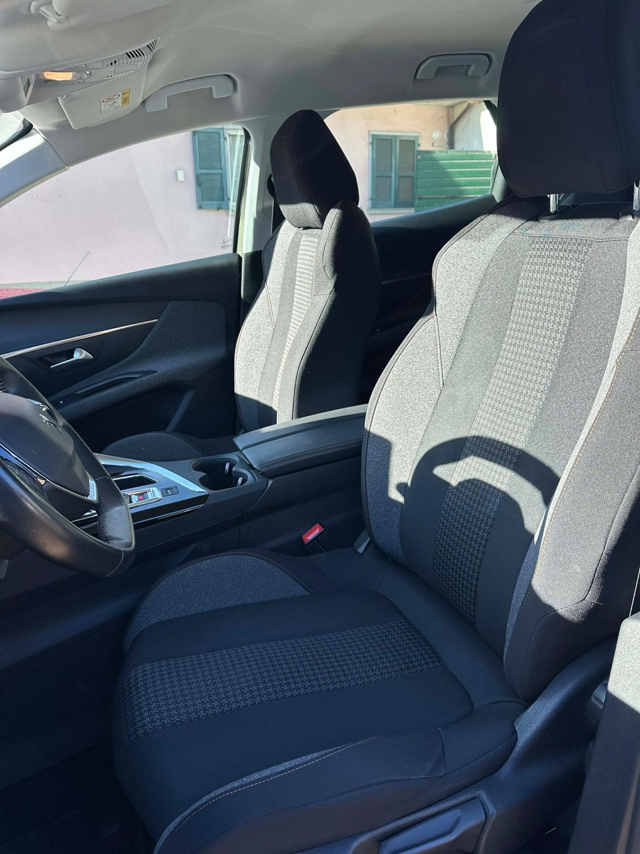 Peugeot 3008 BlueHDi 120 S&S EAT6 ALLURE FULLOPT