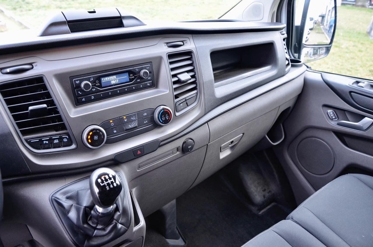 FORD TRANSIT CUSTOM 2.0 130cv, PREZZO PIU' IVA, UNICOPROPRIETARIO, UFF ITALIANA, SERVICE FORD, RIVESTIMENTO INTERNO, PERMUTE
