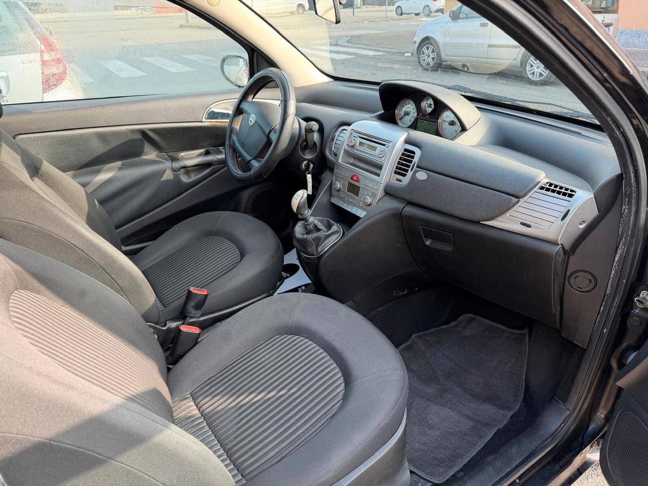 Lancia Ypsilon 1.4 Platino Ecochic GPL