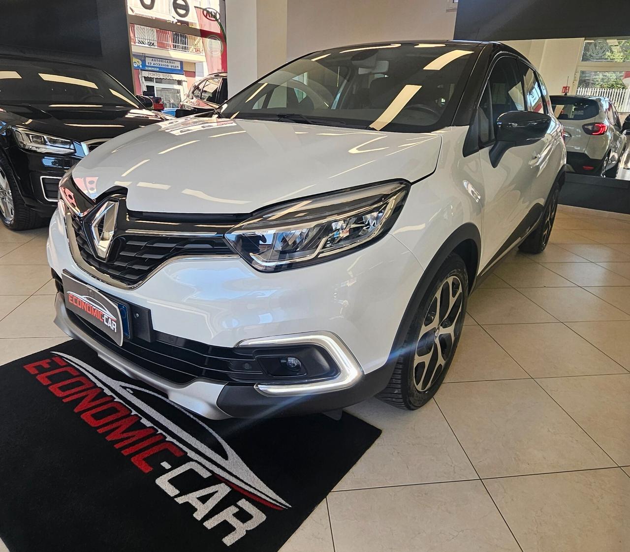 Renault Captur dCi 8V 90 CV EDC Initiale Paris CAMBIO AUTOMATICO