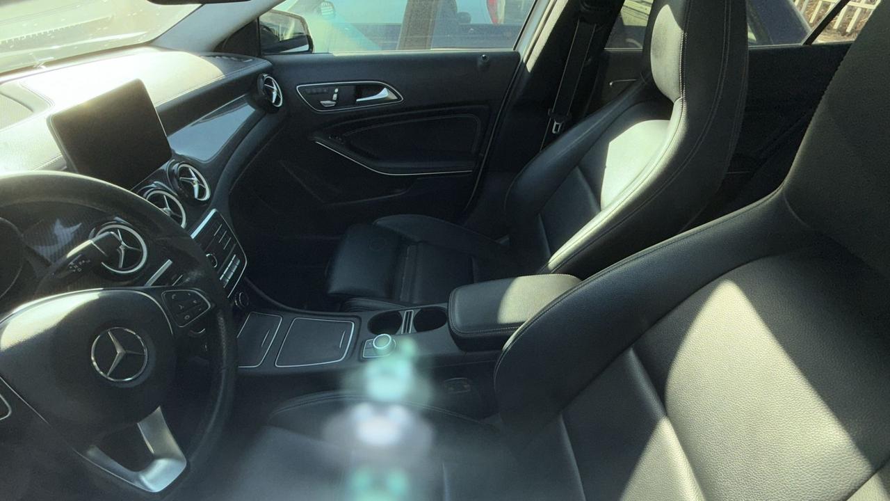 Mercedes-benz GLA 220 d Automatic Premium