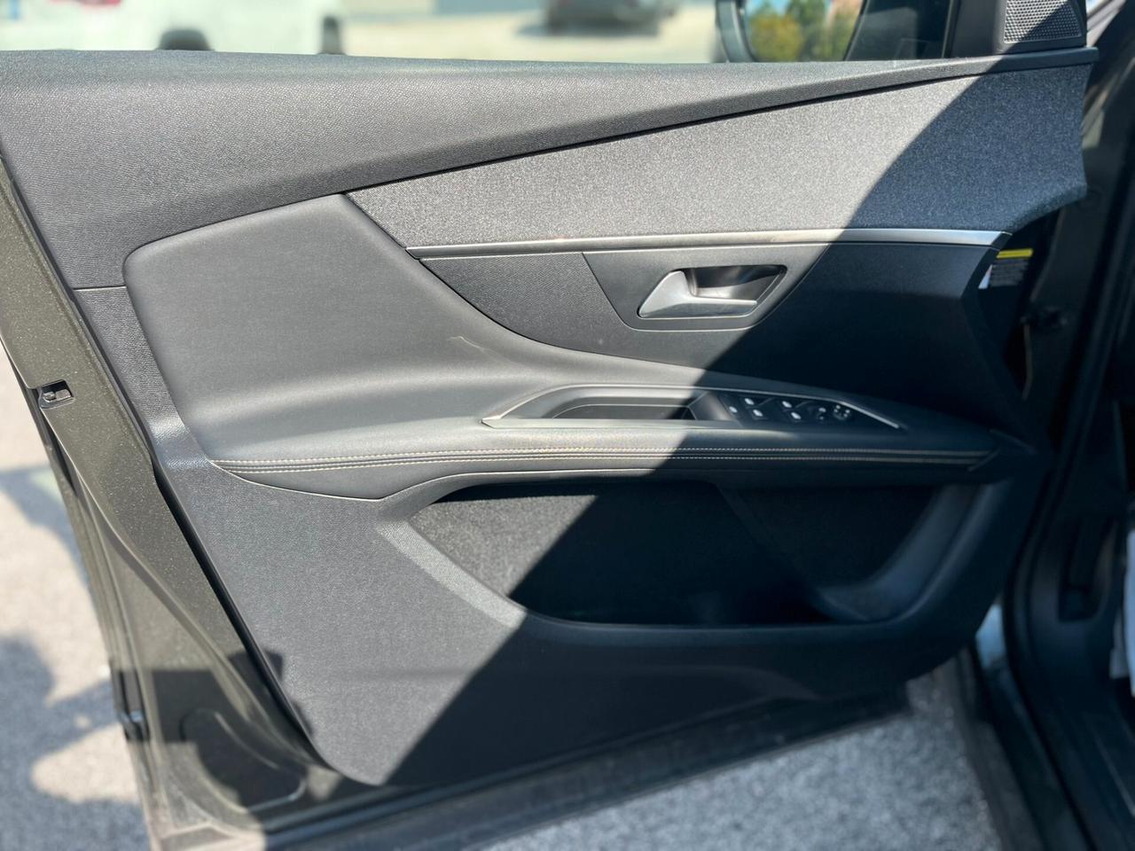 Peugeot 3008 BlueHDi 130 S&S EAT8 GT Line