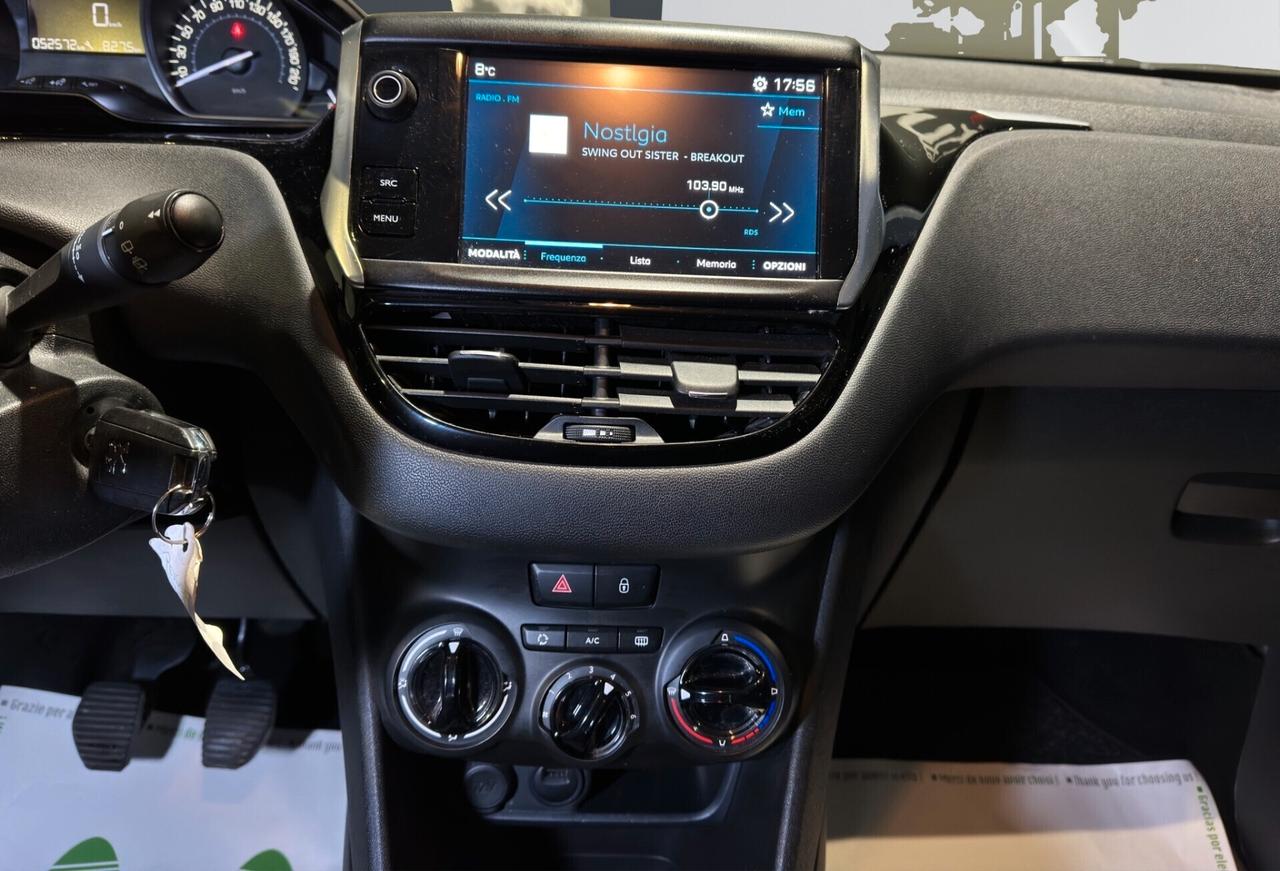 Peugeot 208 PureTech 82 5p. GPL Allure