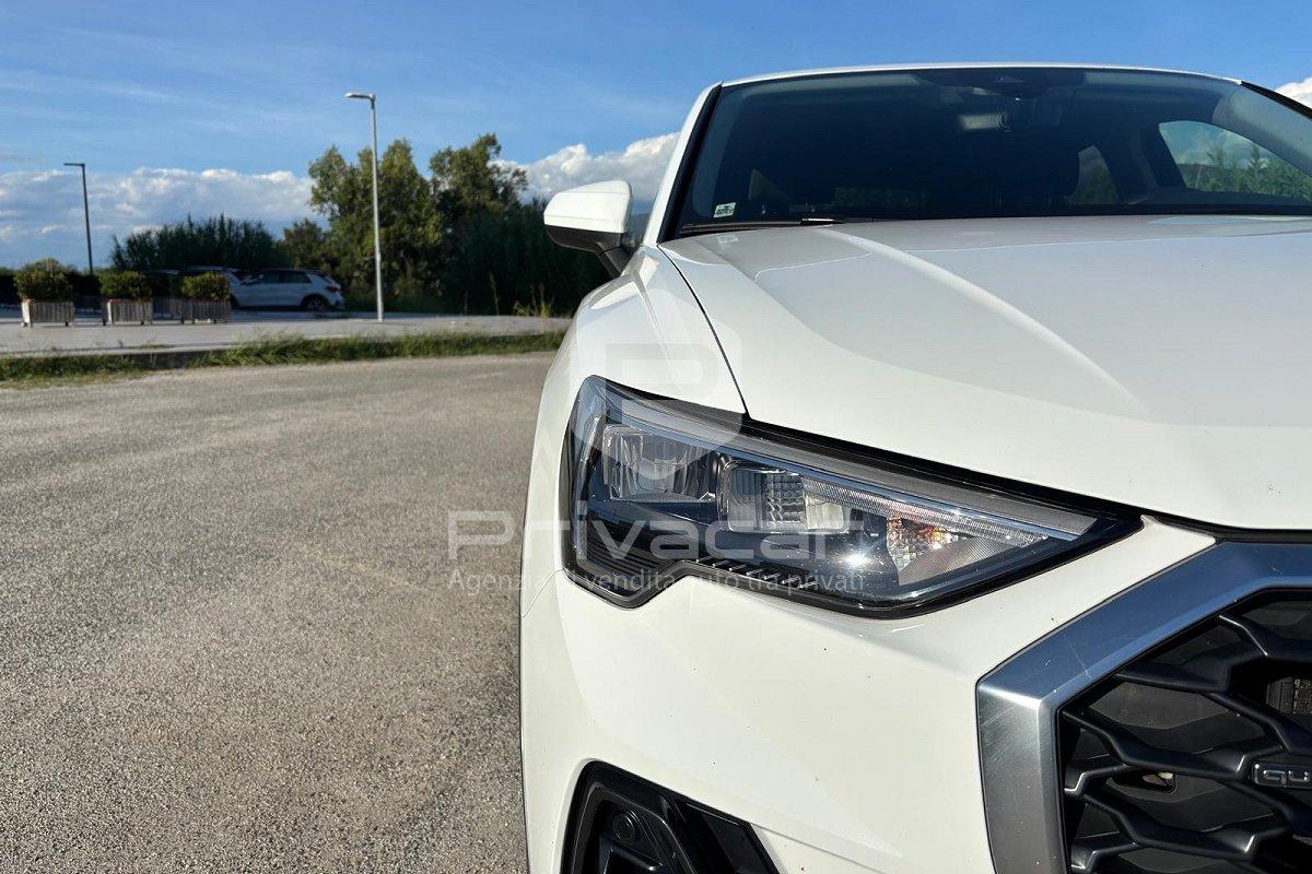 AUDI Q3 SPB 35 TDI quattro S tronic Business Plus