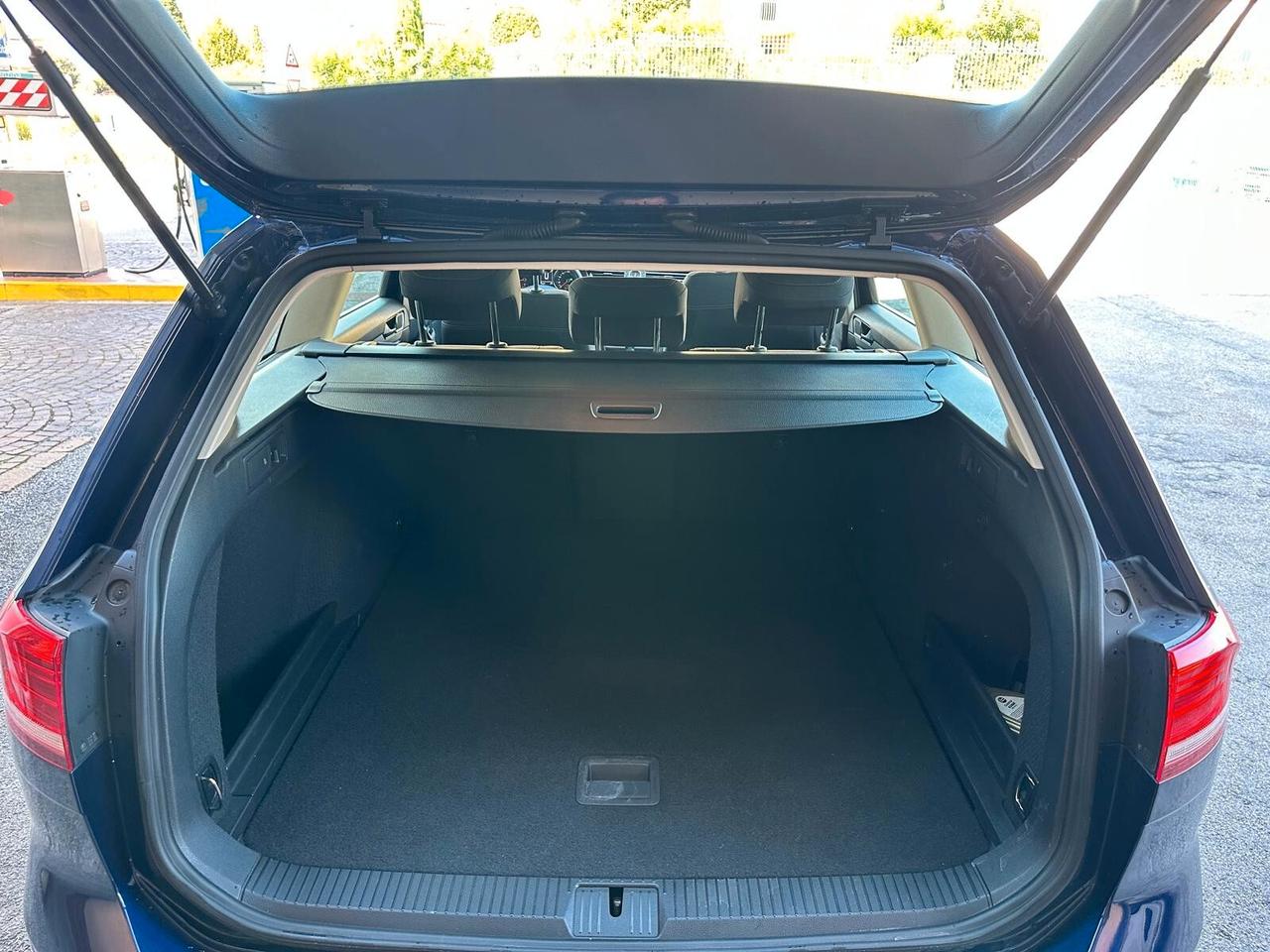 Volkswagen Passat Variant 2.0 TDI DSG Executive BlueMotion Tech.