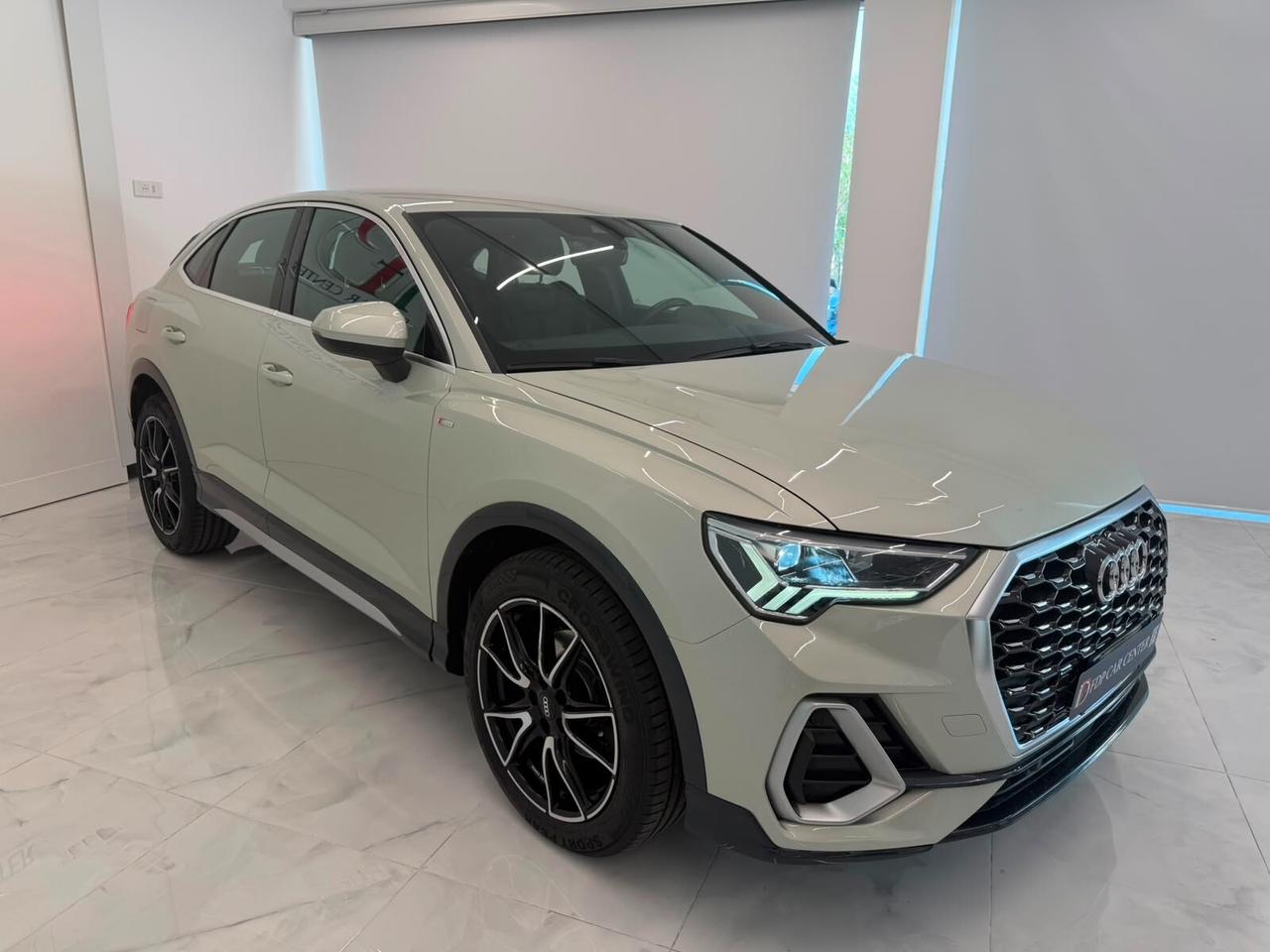 Audi Q3 Sportback 35 S-line