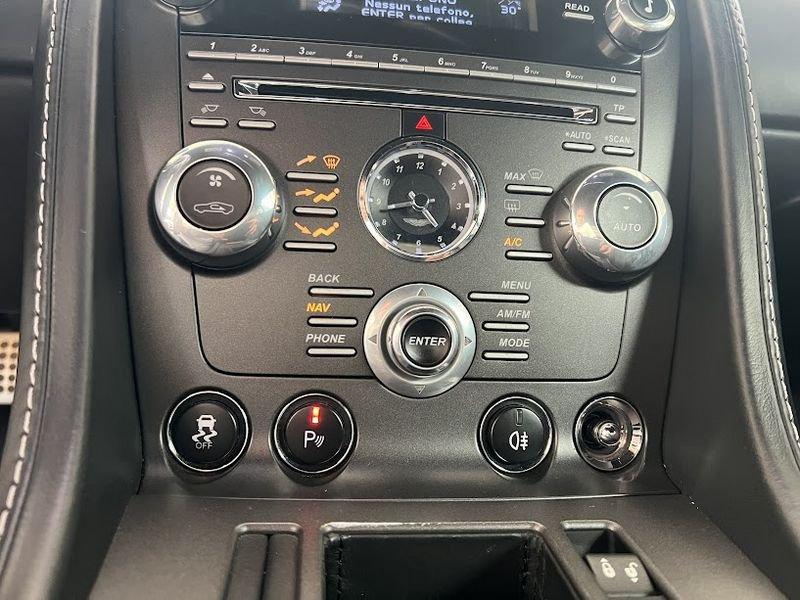 Aston Martin V8 Vantage Vantage Coupe 4.7 V8 sportshift