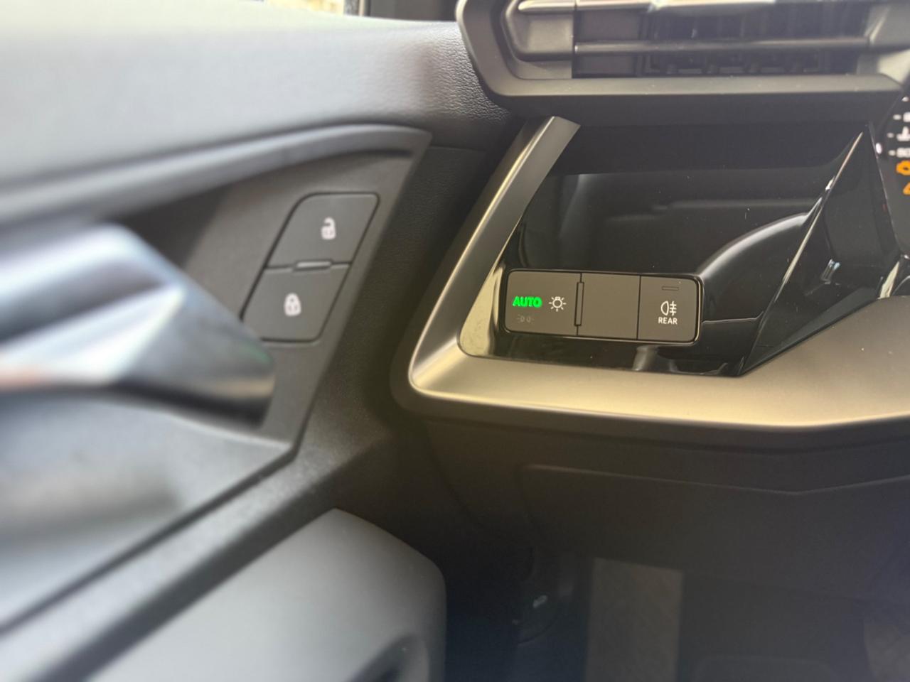 Audi A3 SPB 35 TDI S tronic Business Advanced