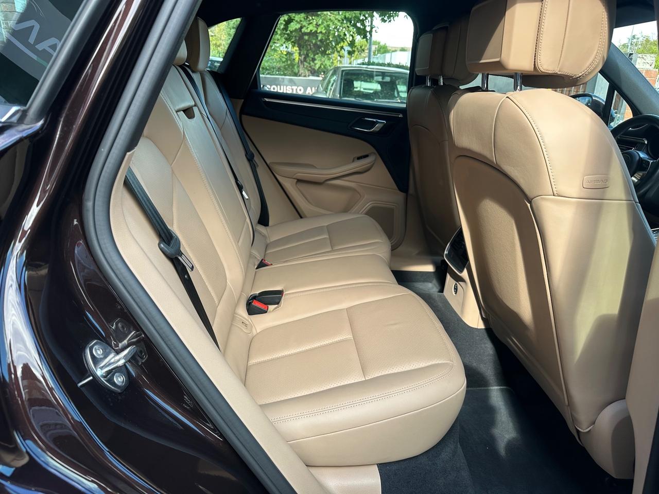 Porsche Macan 2.0