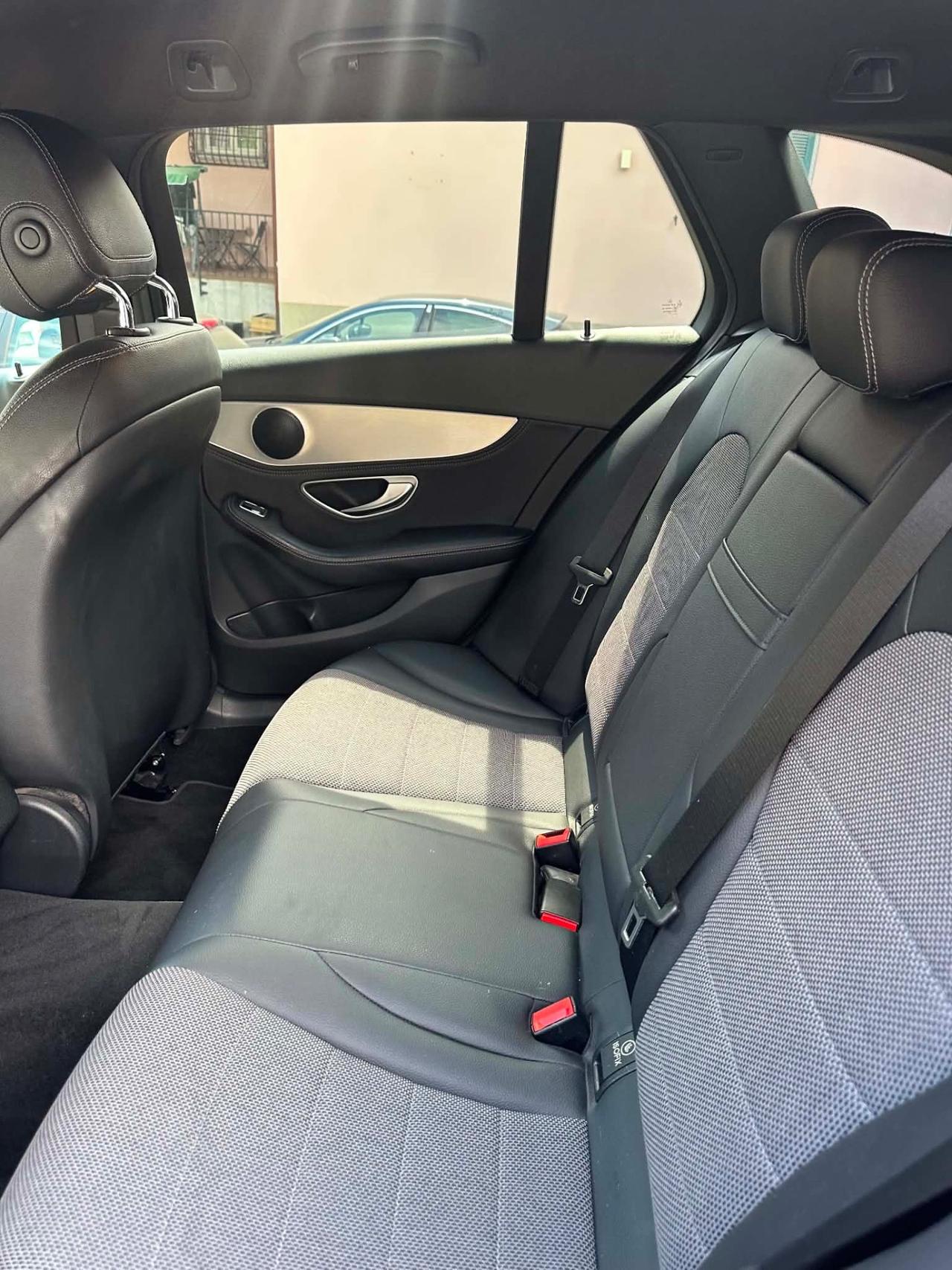 Mercedes-benz C 220 PREMIUM EU6B KMCERT GARANZ