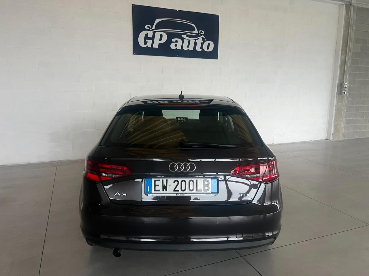 Audi A3 SPB 1.6 TDI 110cv euro 6 ok neopatentati