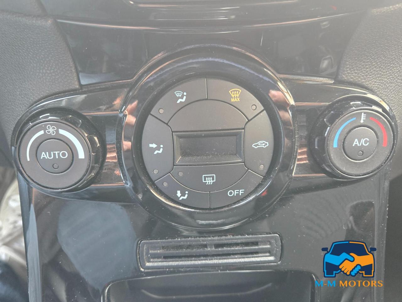 Ford Fiesta Business 80cv