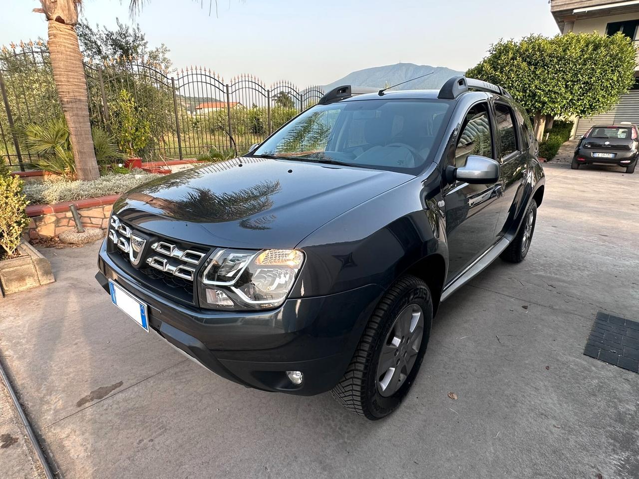 Dacia Duster 1.5 dCi 110 CV 4x2 – Perfette Condizioni – Garanzia 12 Mesi