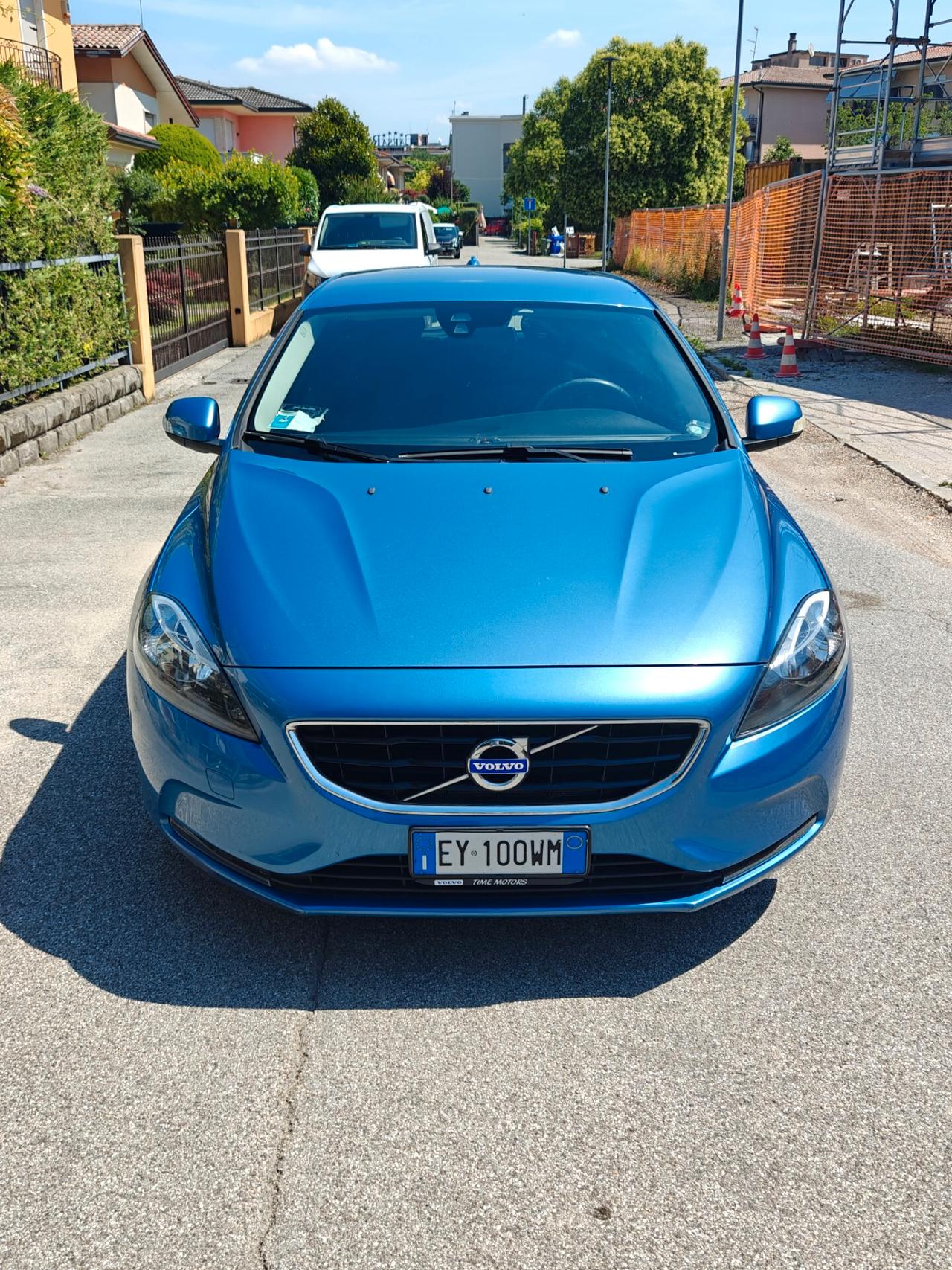 Volvo V40 D2
