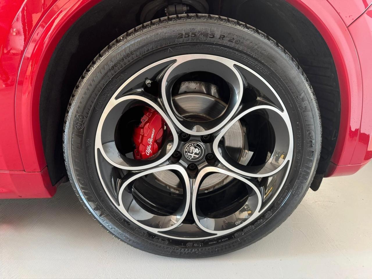 Alfa Romeo Stelvio 210 CV AT8 Q4 Veloce