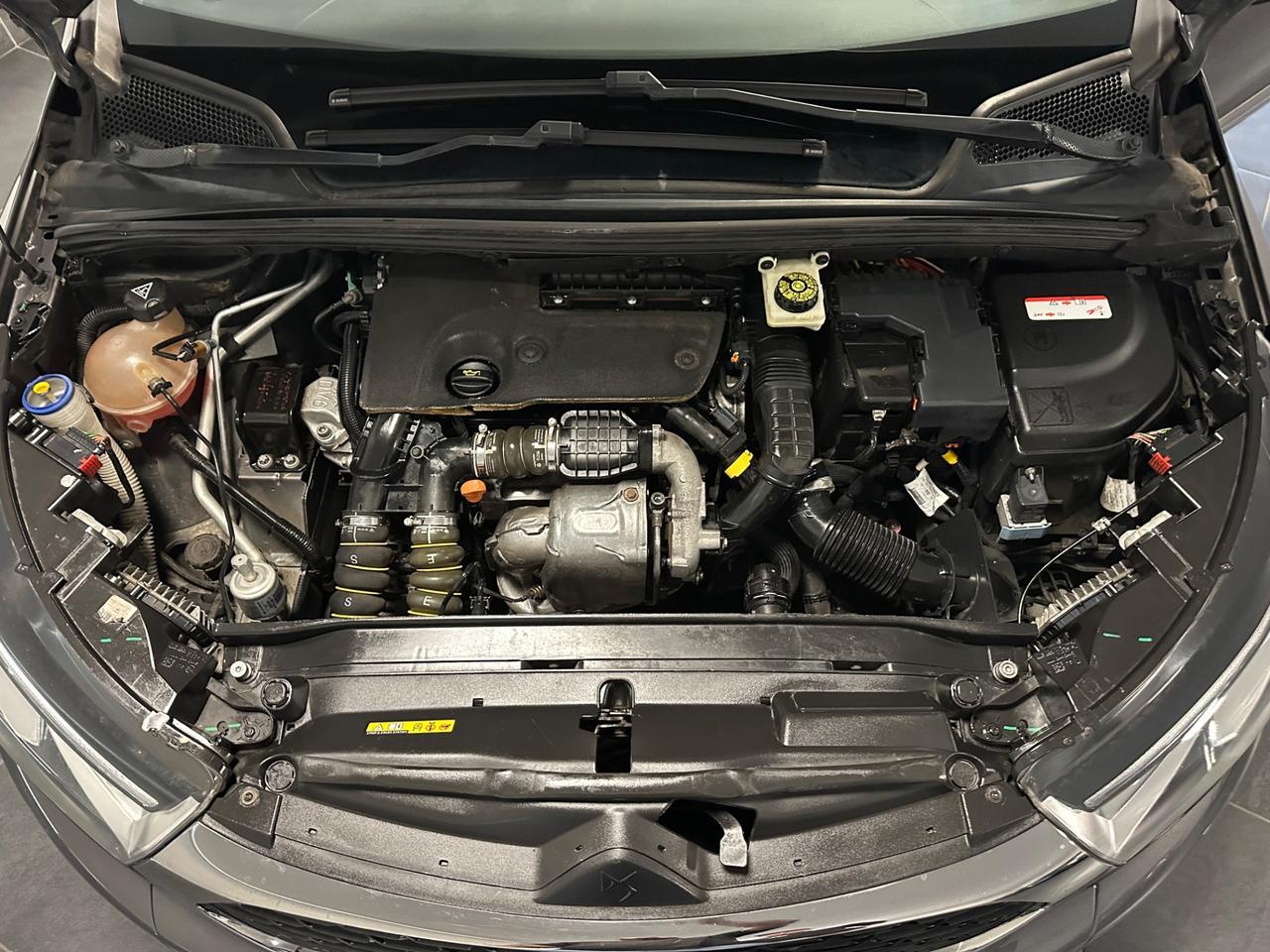 DS4 CROSSBACK 1.6 BLUEHDI 120CV PERFORMANCE LINE