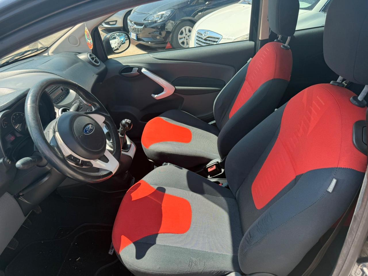 Ford Ka 1.2 8V 69CV Titanium