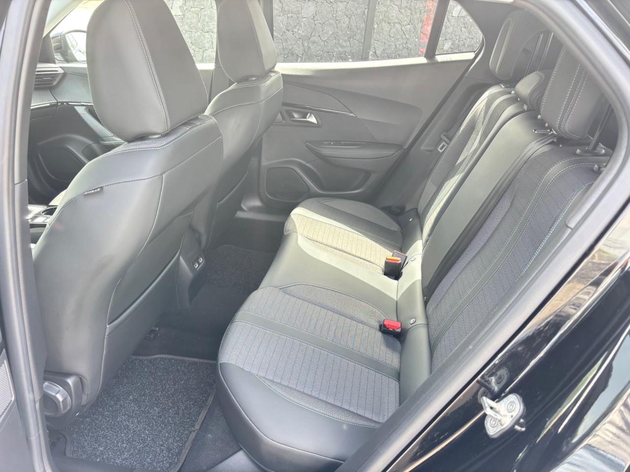 Peugeot 2008 PureTech 130 S&S GT Pack